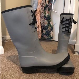 Sperry rain boots